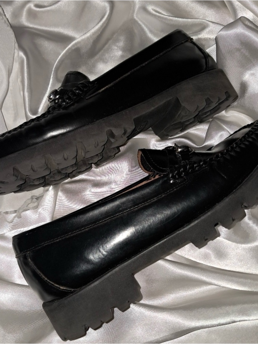 GH Bass & Co Weejuns  Classic Lianna Bit Super Lug Loafer 8.5M Black NWOT